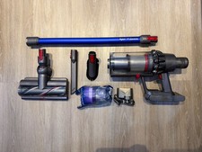 Dyson V11 Absolute Handheld